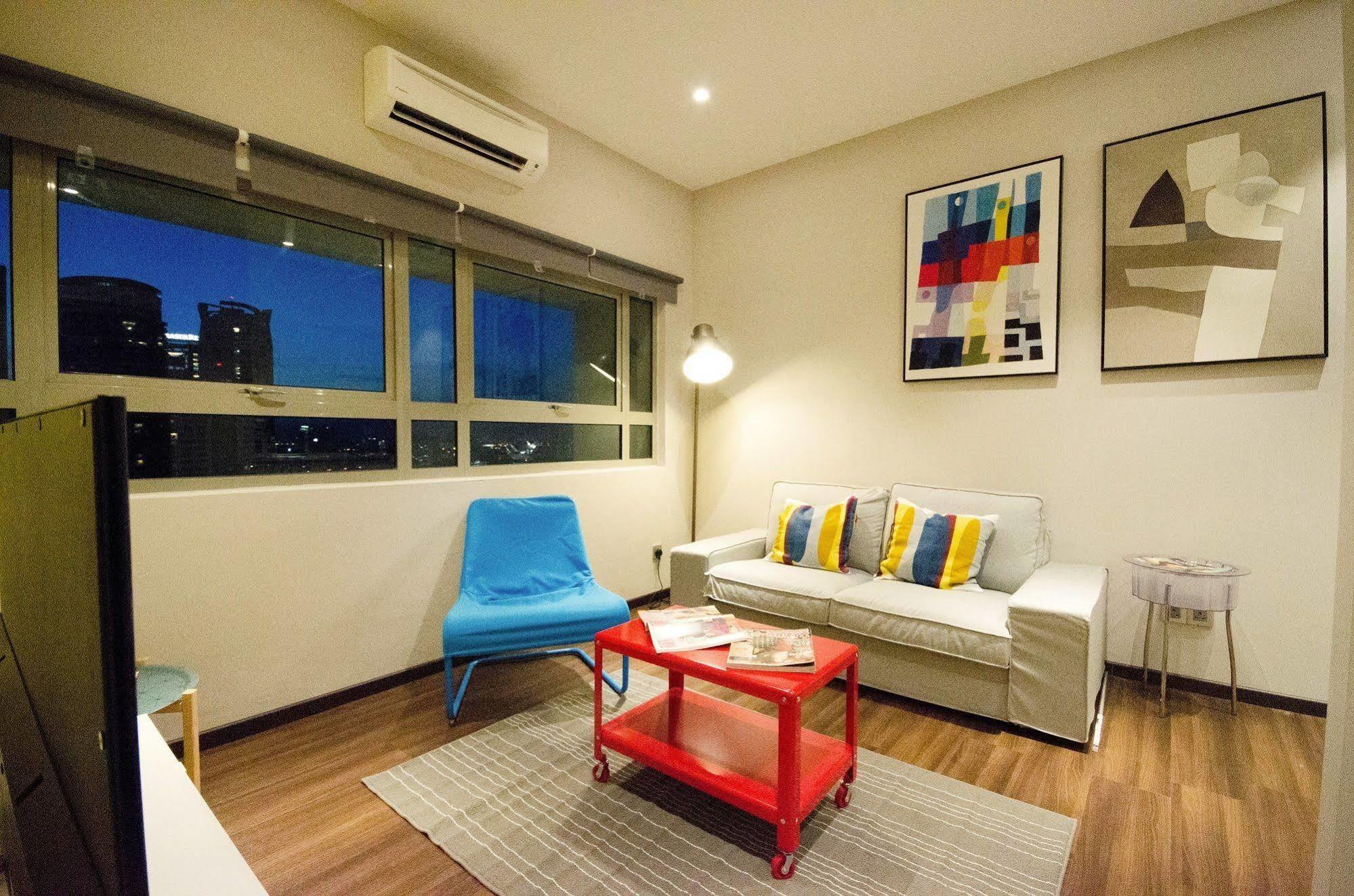 Hotel Crown Regency Serviced 3*
